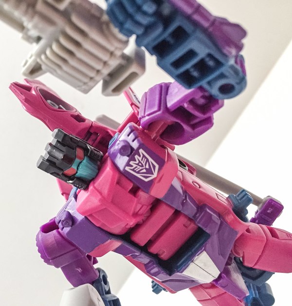 Transformers Figure Subscription Service 4 Spinister Detailed Photo Gallery 18 (18 of 18)